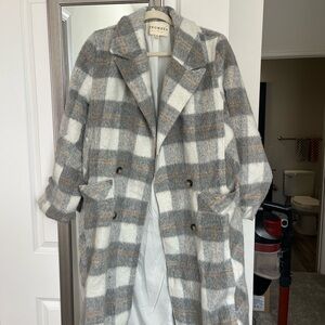 Women's Plaid Coat - Gray and White